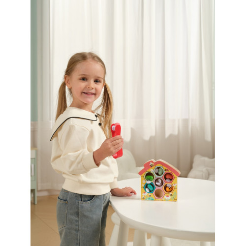 Hra Včelí úľ, 9 dielov