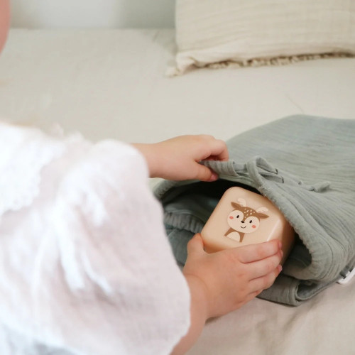 Detská nočná lampička – prenosné LED svetlo s dotykom - Srnka