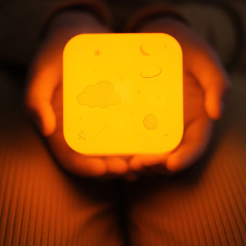 Detská nočná lampička – prenosné LED svetlo s dotykom - Obloha