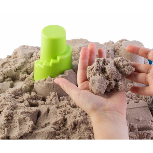 Adam Toys, Kinetický piesok - prírodný - 3kg + formičky, pieskovisko zadarmo