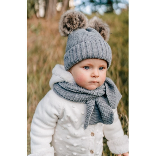Zimná čiapka s kožušinovými brmbolcami + šál Baby Nellys Star - sivá, 6/24 mesiacov