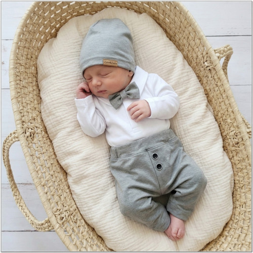 Z&Z 4-dielna sada Elegant Boy, body, nohavice, motýlik a čiapky, sivá/biela, veľ.74