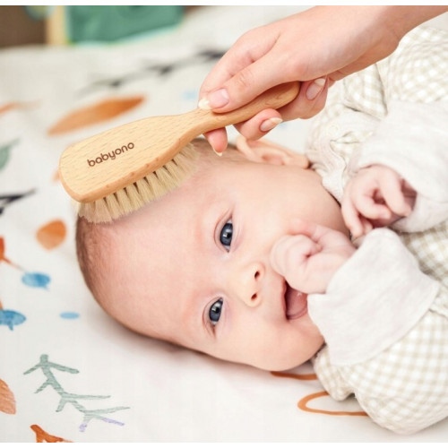 BabyOno Drevená kefa s prírodnými štetinami