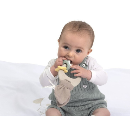 CHICCO Multisenzorické hryzátko Králik My Sweet Doudou – silikónové hryzátko pre bábätko