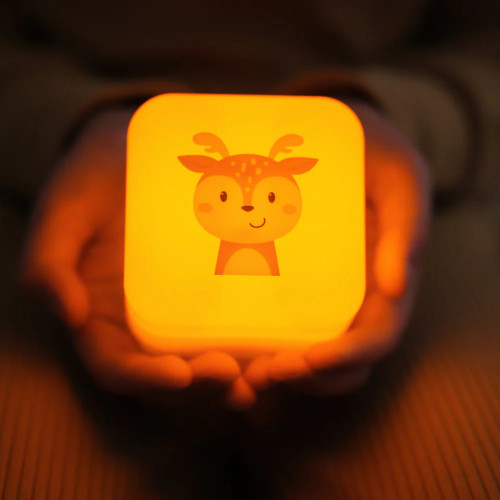 Detská nočná lampička – prenosné LED svetlo s dotykom - Srnka
