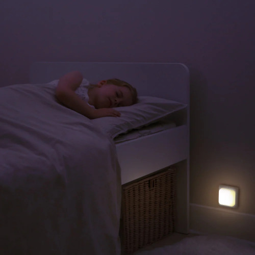 Detská nočná lampička – prenosné LED svetlo s dotykom - Nature
