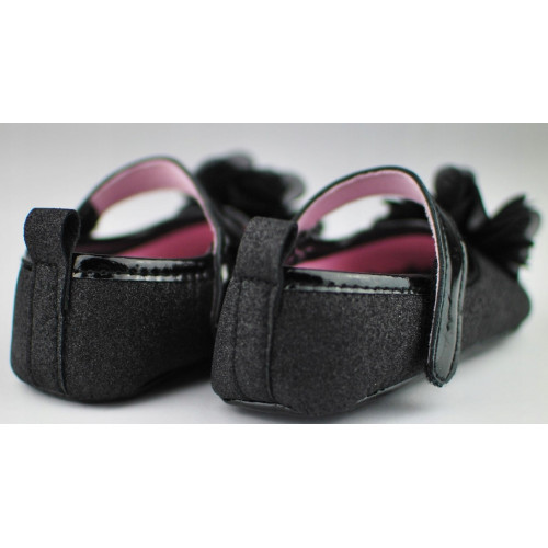 Dojčenské capáčky/topánočky s kvietkom, brokát/čierne, Baby Nellys, vel. 6/12 m